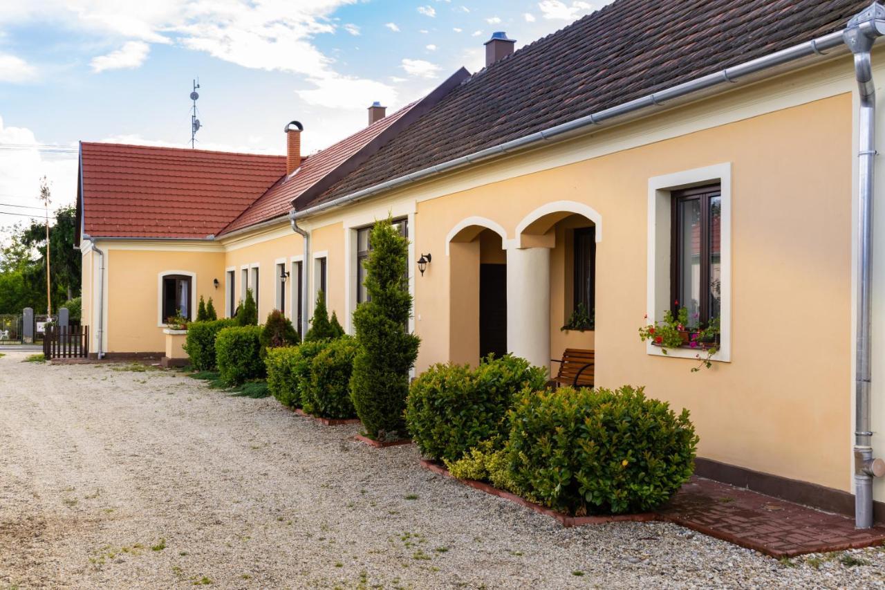 Apartament Kapolna Vendeghaz Kerkaskapolna Zewnętrze zdjęcie