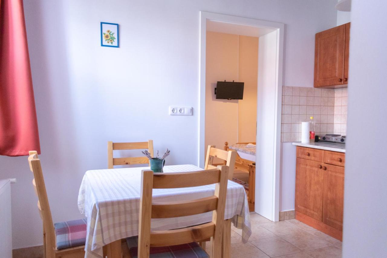 Apartament Kapolna Vendeghaz Kerkaskapolna Zewnętrze zdjęcie